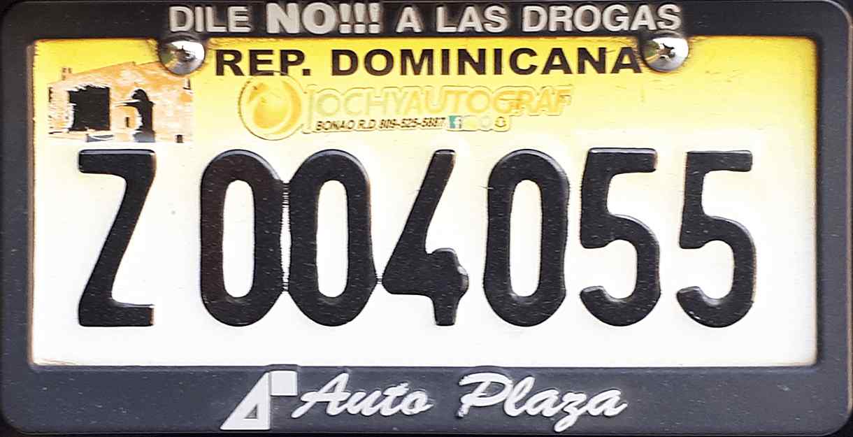 Dominicanrepublic License Plate 2